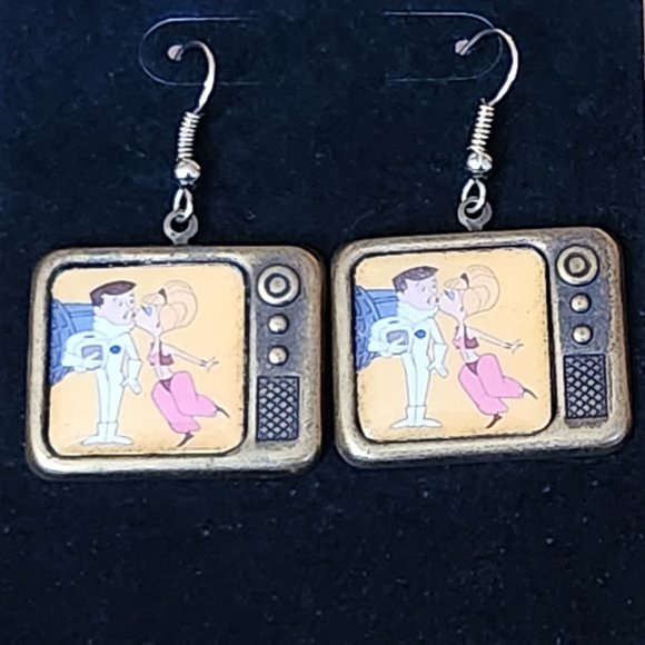 I dream of jeannie on tv earrings RARE - Picture 4 of 4